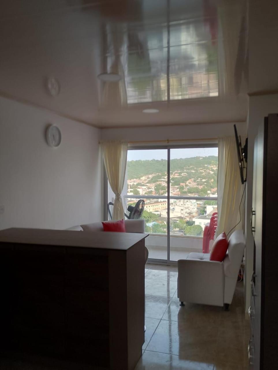 Apartamento 3 Bedroom In 5 Min To The And The Walled Cartagena
