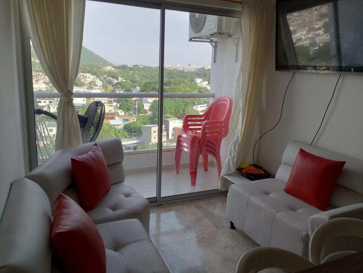 3 Bedroom In 5 Min To The And The Walled Apartamento *